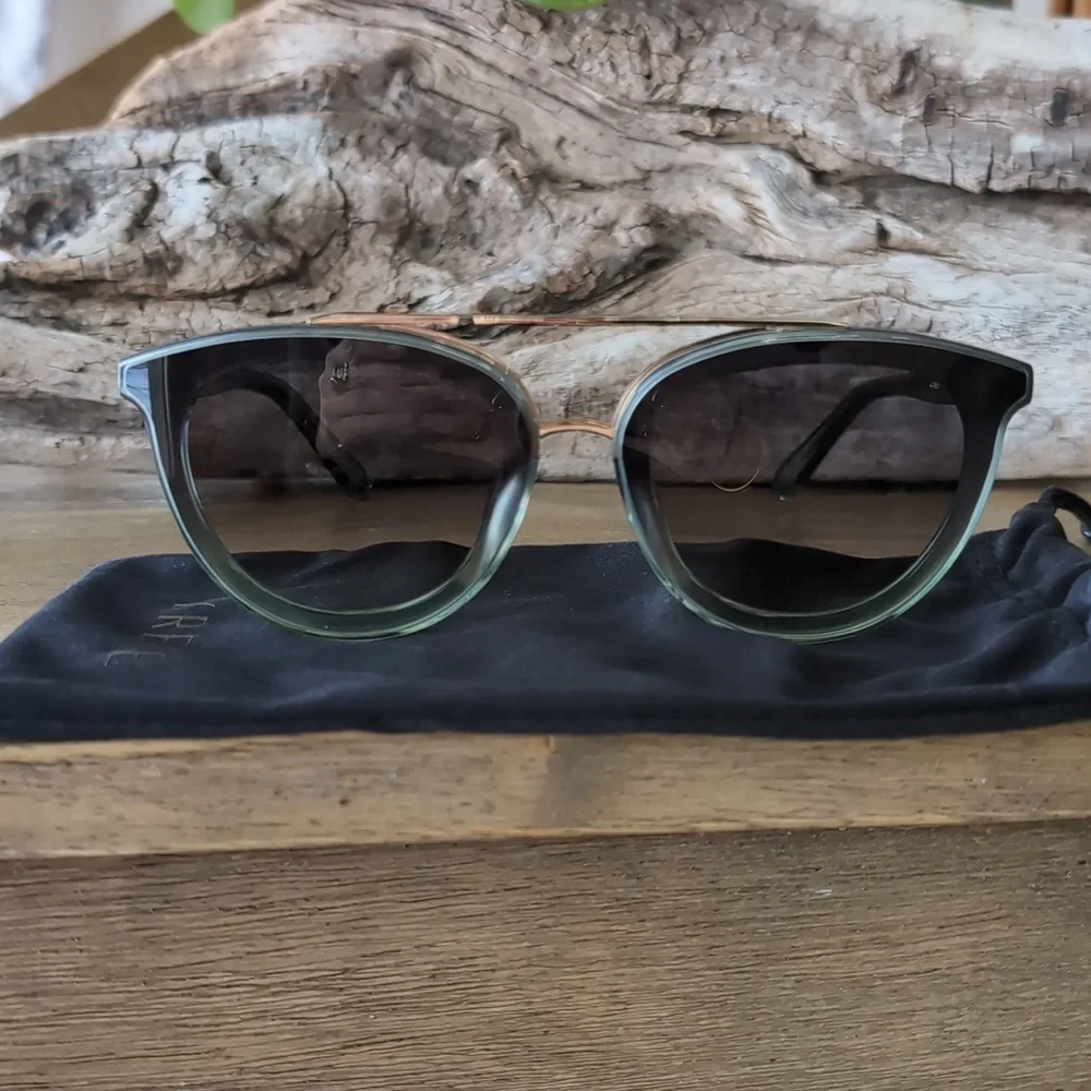 NWT Krewe Clio Aviator Tide 12k - Picture 2 of 16